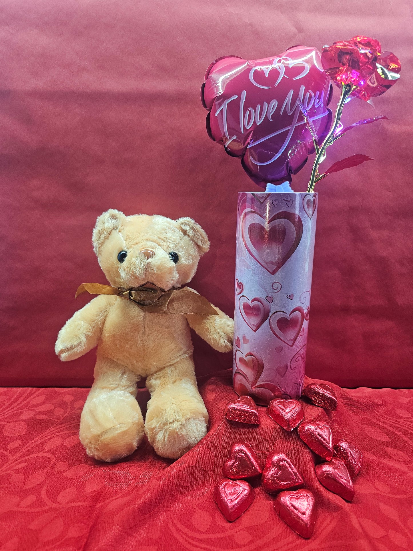 VALENTINE'S DAY TUMBLER gift pack (Full color 20oz. customizable/personalizable tumbler, ballon, teddy bear, rose, and chocolate hearts.)